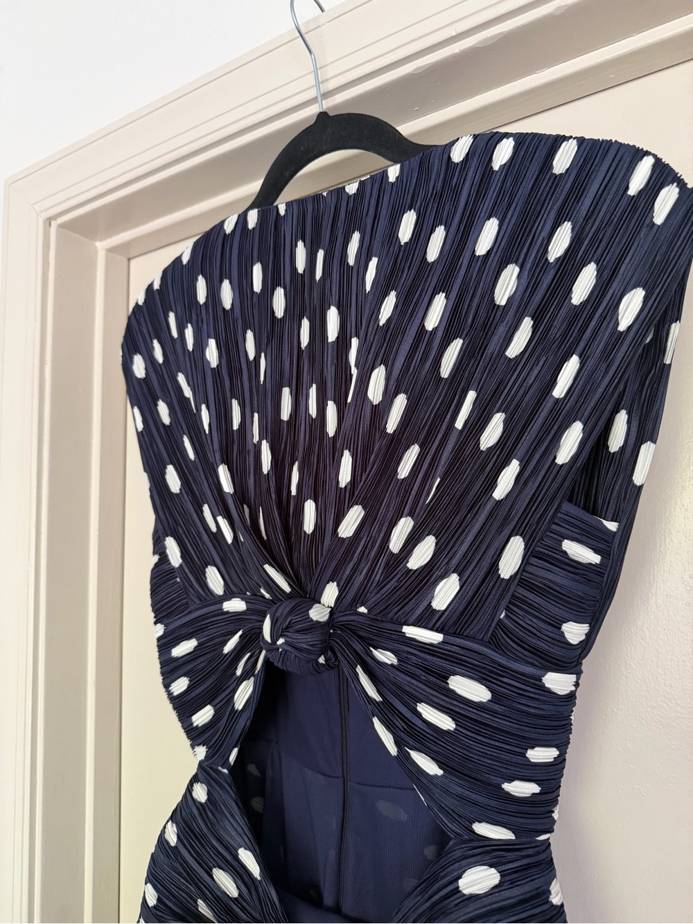 Cult Gaia Aira Navy Polka Dot Twist-Front Cutout Midi Dress Size 0 - Picture 5 of 13
